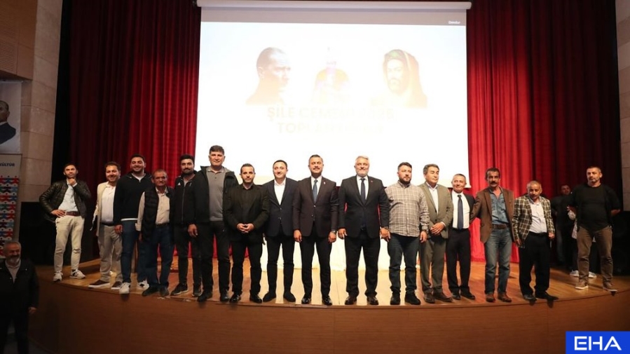 cmbeqcywe000307tlyce8fk3j.jpg__1000x563_q85_ALIAS-content_image_crop-smart_subsampling-2 (1)